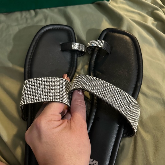 Women’s Sandals Size 10 - Picture 2 of 3